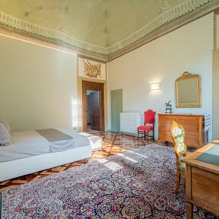 Historical Renaissance Palace Montepulciano