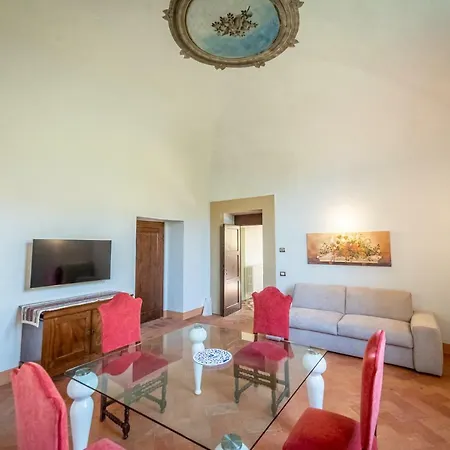Historical Renaissance Palace * Montepulciano Stazione