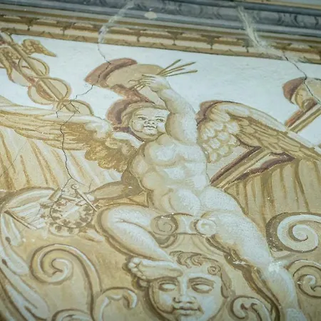 Historical Renaissance Palace *